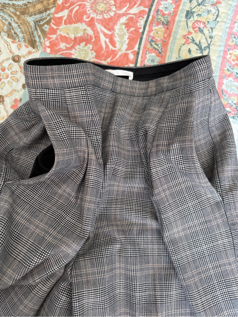 Aritzia Gray Plaid Wide-Leg Trousers Preppy Business - Picture 15 of 16